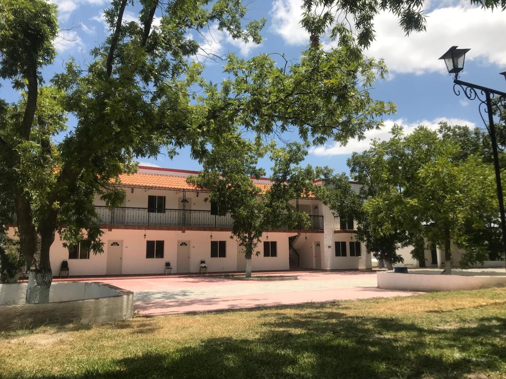 La Ilusion Hotel Campestre Y Balneario 파라스 데 라 푸엔테 외부 사진