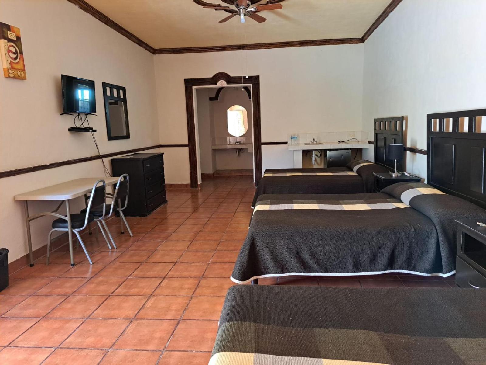 La Ilusion Hotel Campestre Y Balneario 파라스 데 라 푸엔테 외부 사진